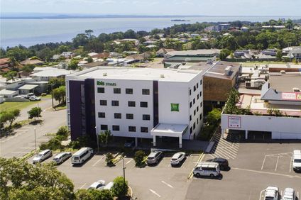 ibis Styles The Entrance