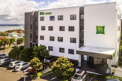 ibis Styles The Entrance