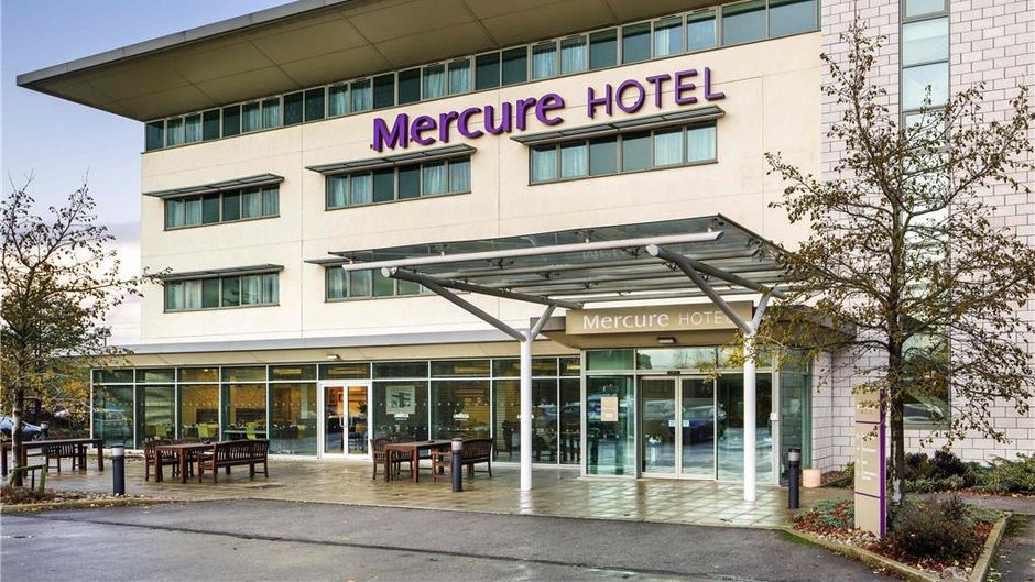 Mercure Sheffield Parkway Exterior