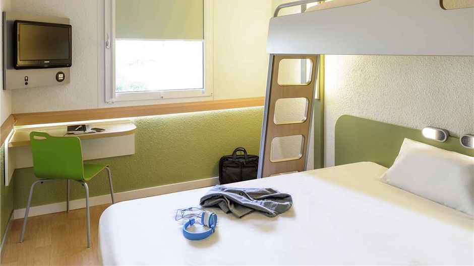 Ibis Budget Chatellerault Room