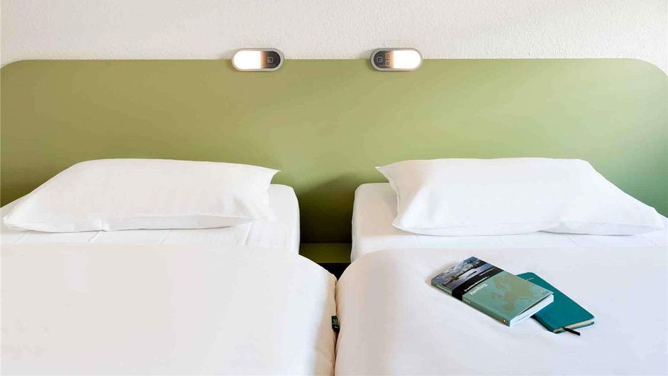 Ibis Budget Chatellerault Exterior