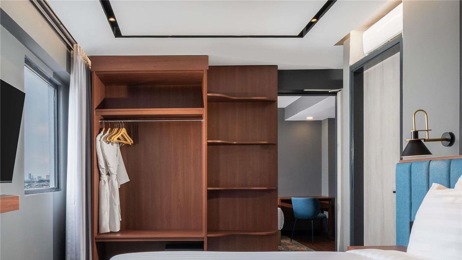 Mercure Jakarta Grogol Room