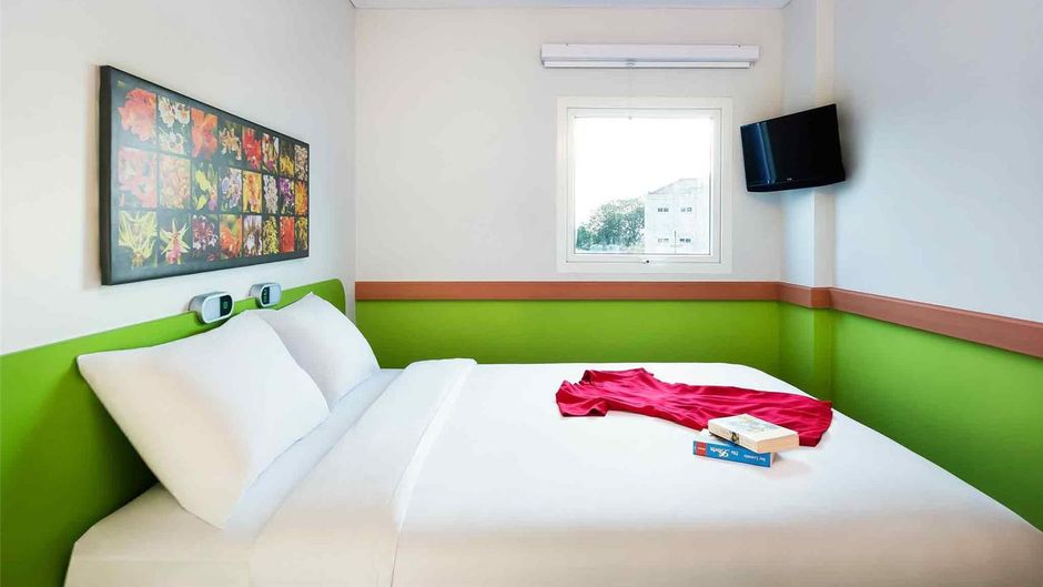 Ibis Budget Semarang Tendean Room