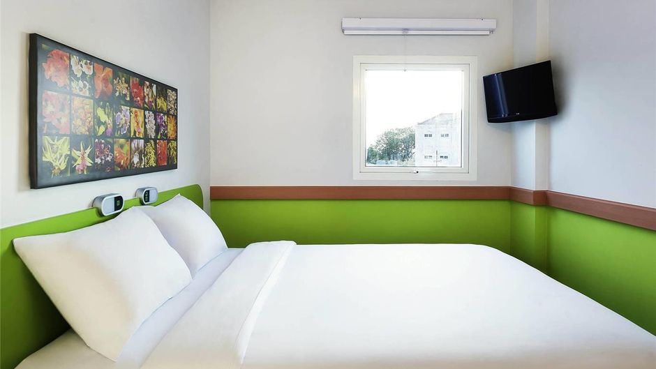 Ibis Budget Semarang Tendean Room
