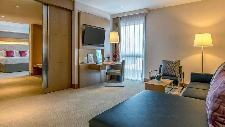 Novotel Yangon Max Suite