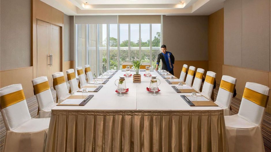 Novotel Yangon Max Meeting