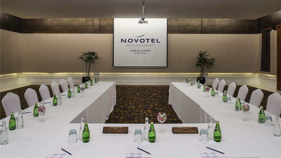 Novotel Inle Lake Myat Min Meeting