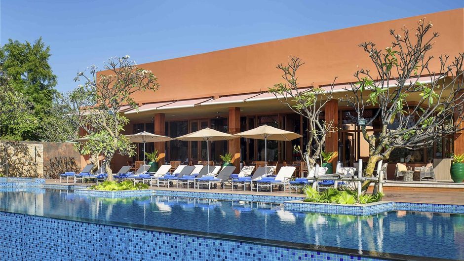 Novotel Inle Lake Myat Min Pool