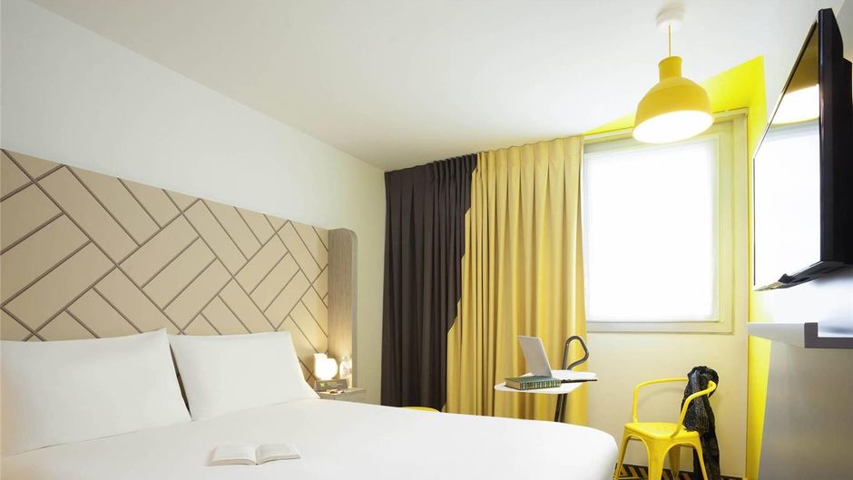 Ibis Styles Paris Massena Room