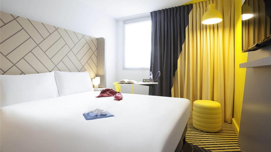 Ibis Styles Paris Massena Exterior