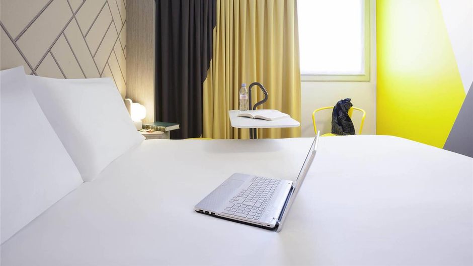 Ibis Styles Paris Massena Room