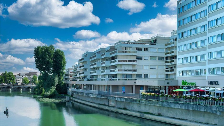 Ibis Styles Meaux Centre Exterior