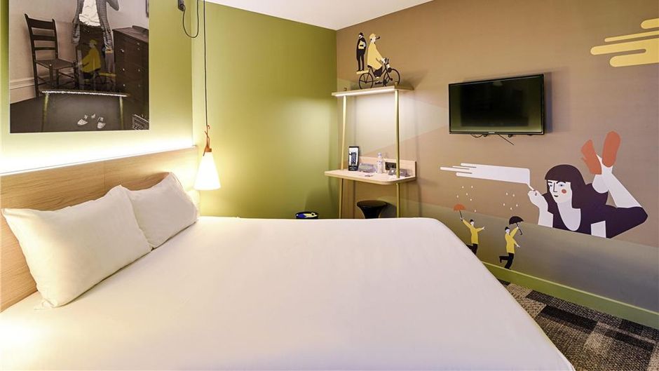 Ibis Styles Lyon Confluence Room