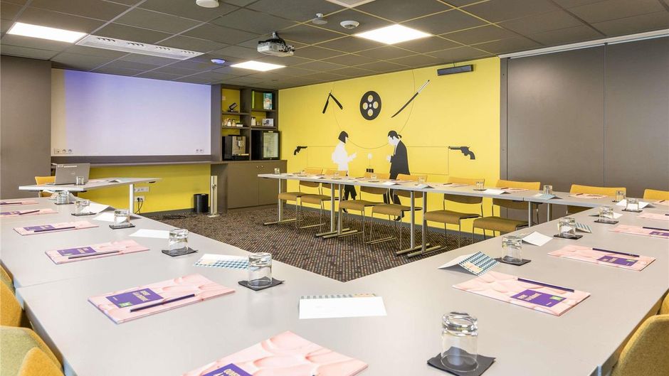 Ibis Styles Lyon Confluence Meeting