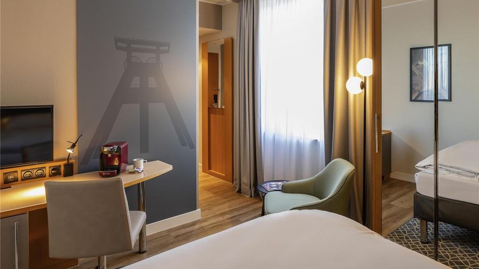 Mercure Hotel Bochum City Exterior