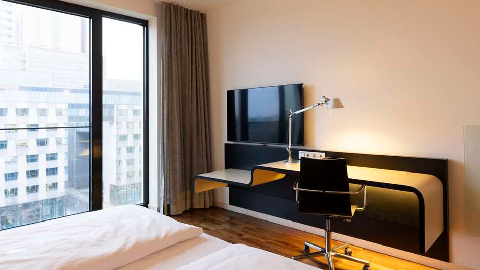 Scandic Berlin Potsdamer Platz Room