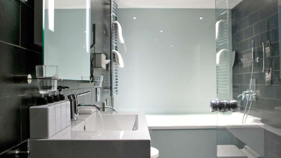 Scandic Palace Hotel Room