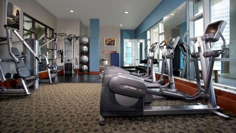 Hyatt Regency Calgary Health