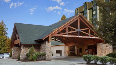 Hyatt Regency Lake Tahoe Resort, Spa