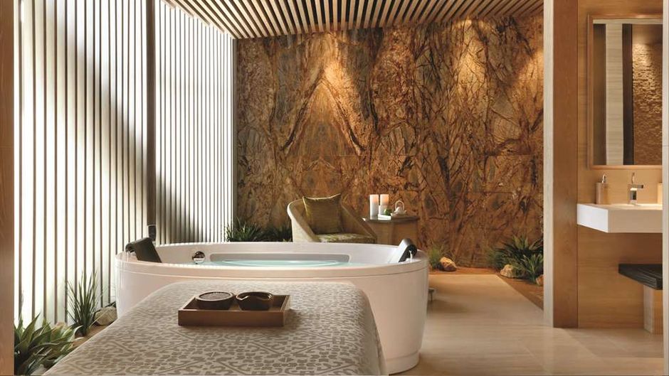 Andaz Capital Gate Spa