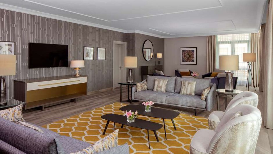 Grand Hyatt Amman Suite