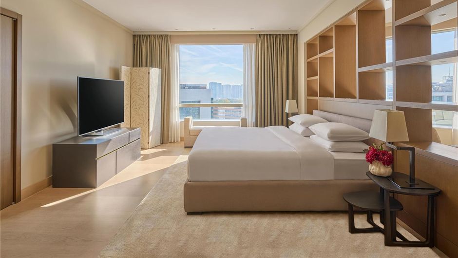 Hyatt Regency Belgrade Suite