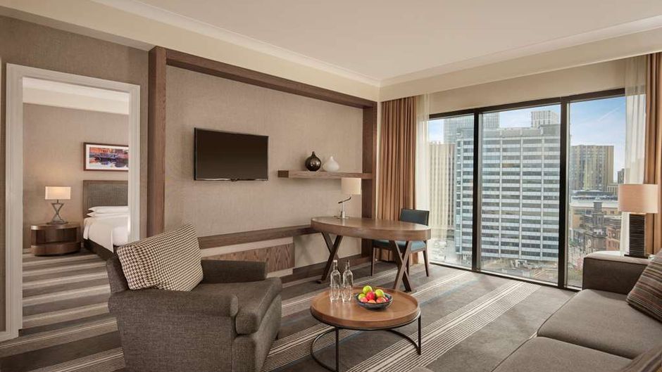Hyatt Regency Birmingham Suite