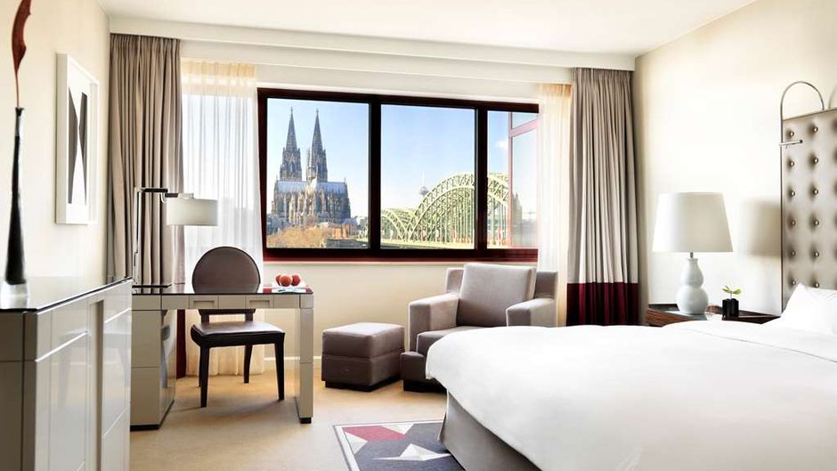 Hyatt Regency Cologne Room