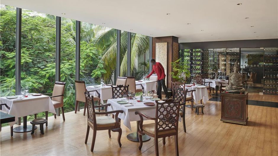 Hyatt Regency Dar es Salaam Restaurant