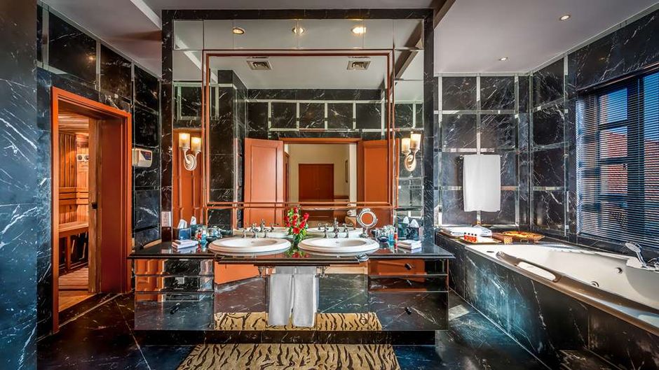 Hyatt Regency Kathmandu Suite