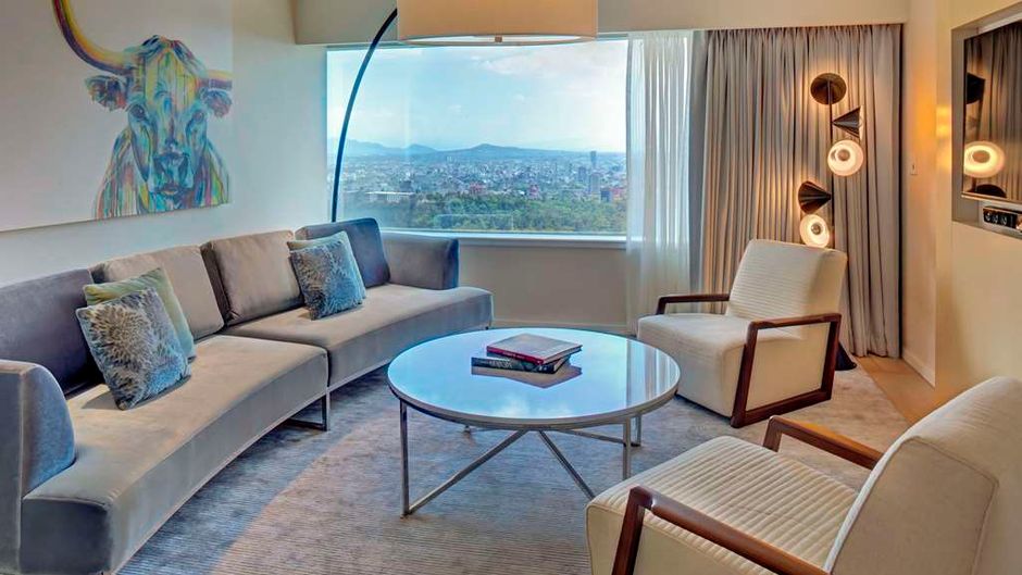 Hyatt Regency Mexico City Suite