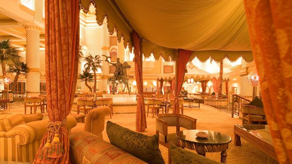 Grand Hyatt Muscat Restaurant