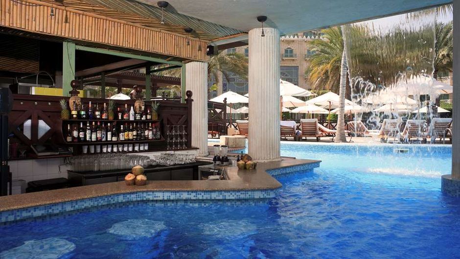 Grand Hyatt Muscat Pool