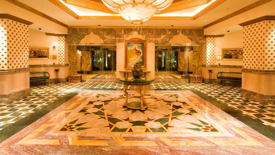 Grand Hyatt Muscat Lobby