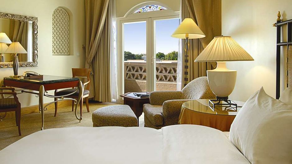 Grand Hyatt Muscat Room