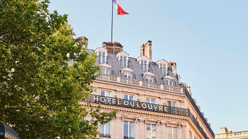 Hotel du Louvre Exterior