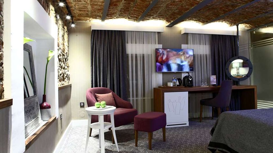 Montania Special Class Hotel Room