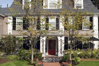 Concord's Colonial Inn