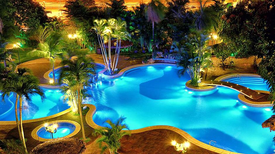 Hotel Camino Real Exterior