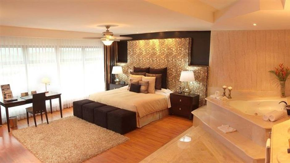 Palma Real Hotel and Casino Suite