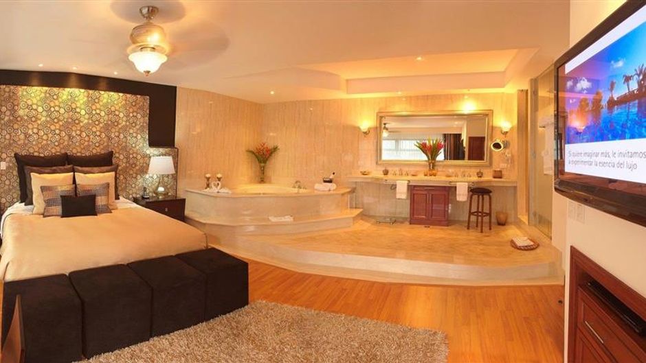 Palma Real Hotel and Casino Suite