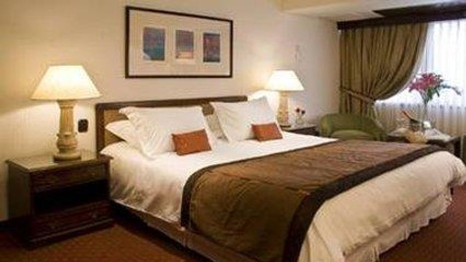 Hotel Plaza San Francisco Room