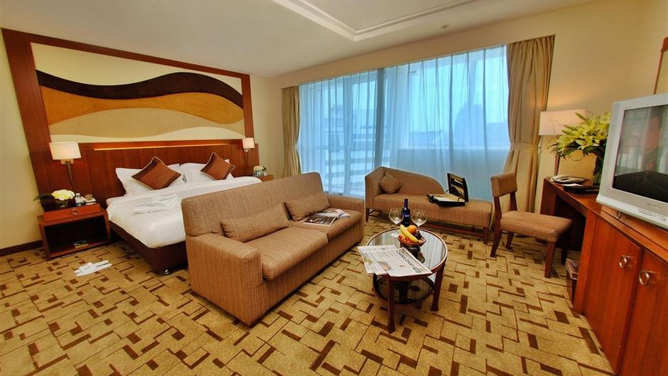 Jianguo Garden Hotel Room