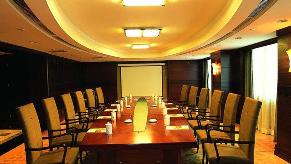 Grand International Room