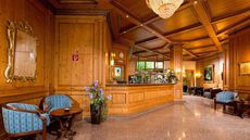 Kings Center Hotel