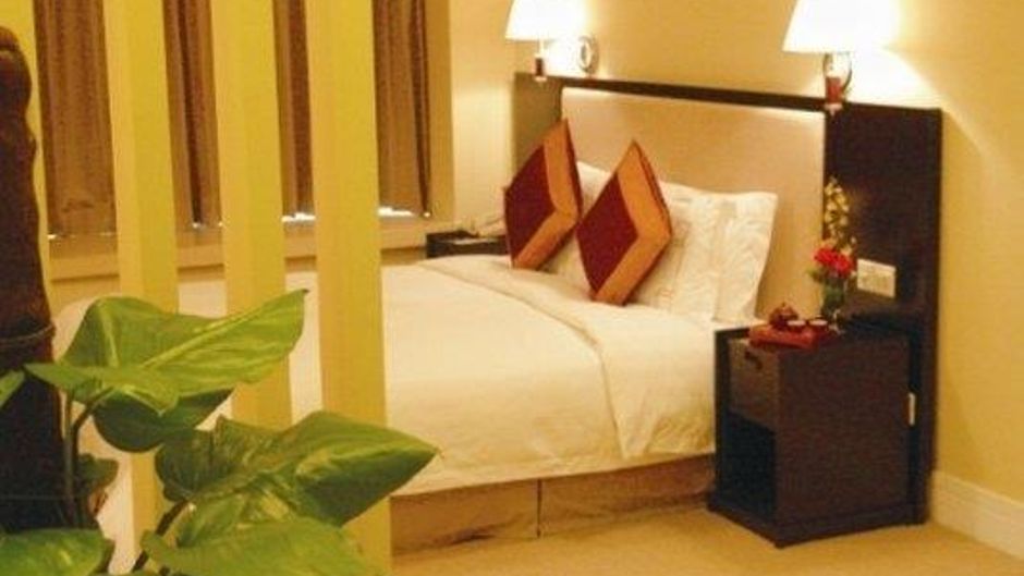 Barony Wanyuan Hotel Room