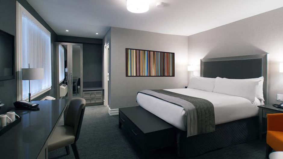 Hotel Manoir Victoria Room
