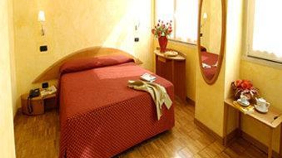 Ariston Hotel Room