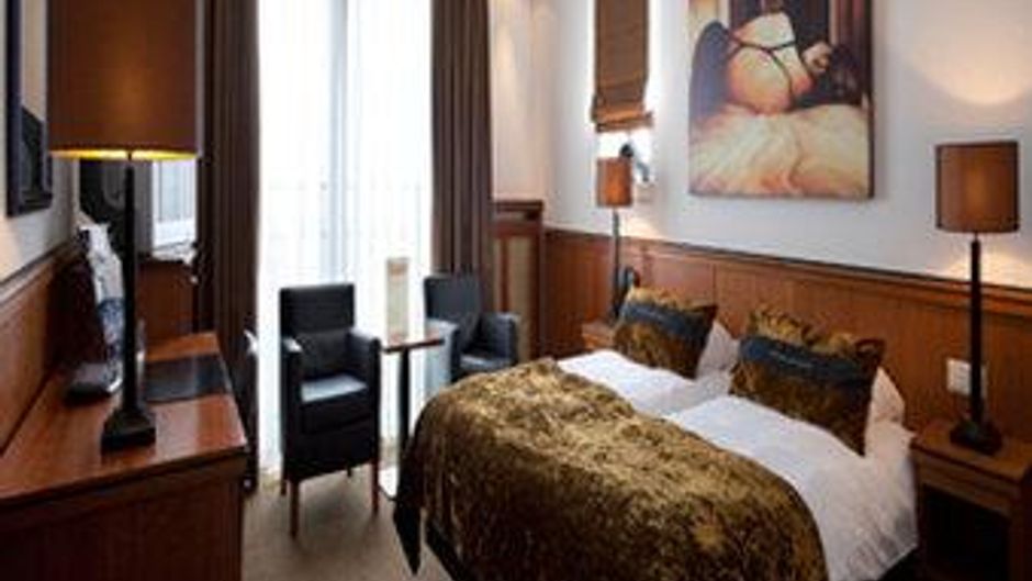 TheaterHotel de Oranjerie Room