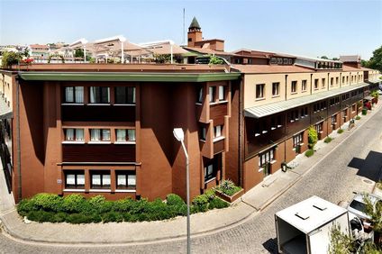 Armada Old City Hotel